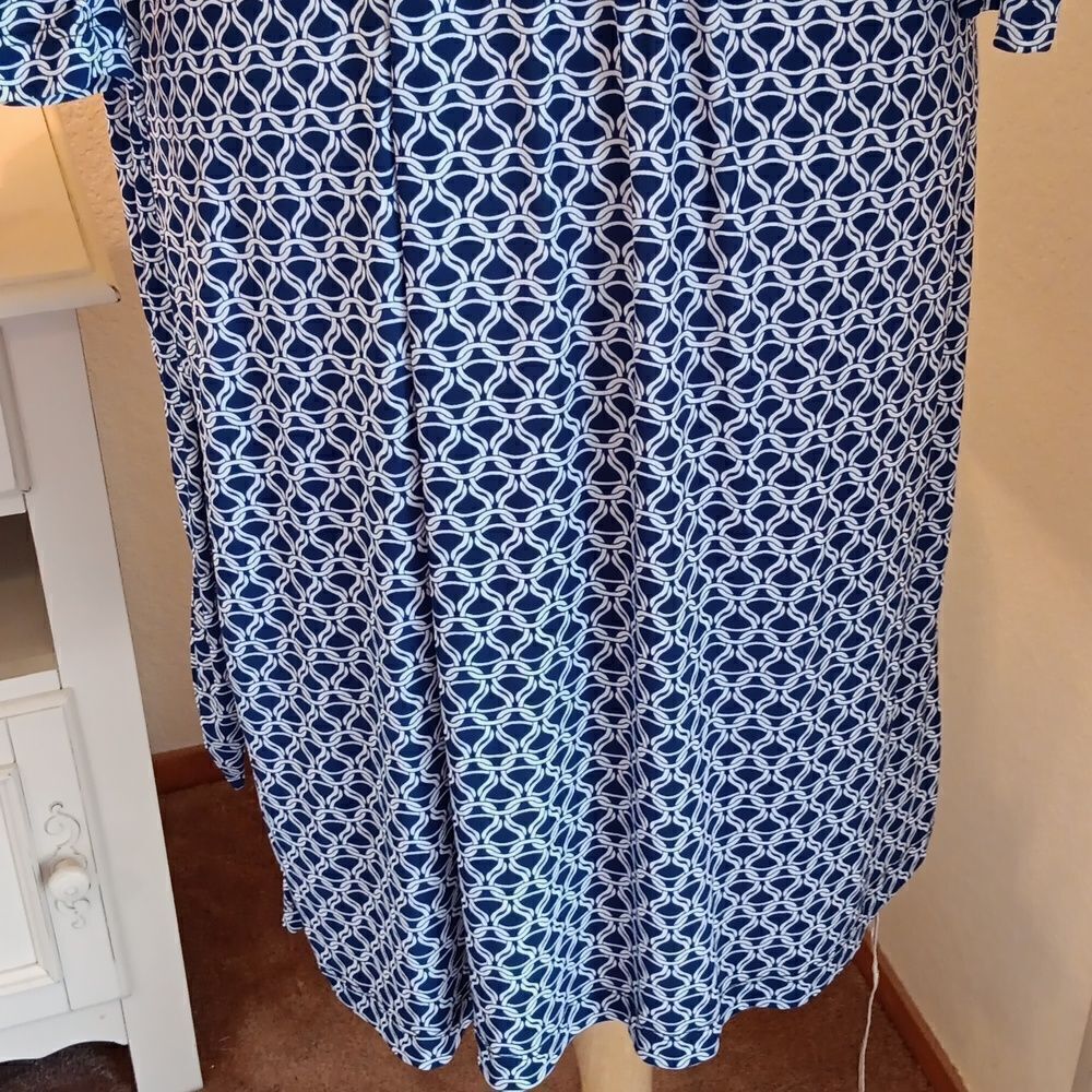 Japanese Weekend Maternity True Wrap Dress - Picture 11 of 12